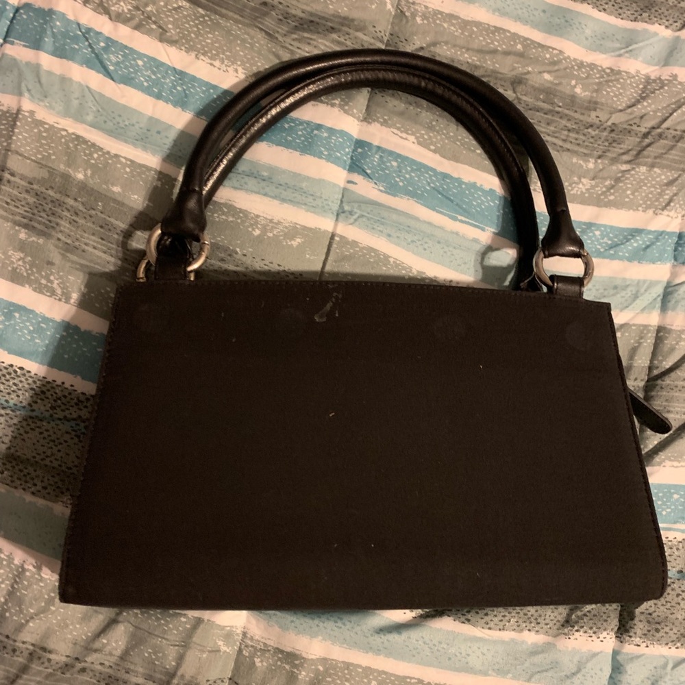 Purse with changeable sides